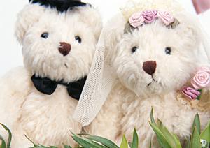 花嫁に贈りたいサムシングブルーの指輪